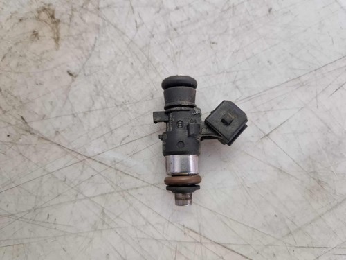 Renault Clio IV 4 Einspritzventil 8200292590 1.2 54kW D4F740 321691