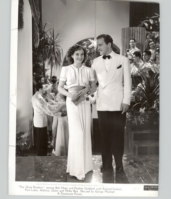 Richard Carlson & Paulette Goddard Film THE GHOST BREAKERS 1940 Press Photo
