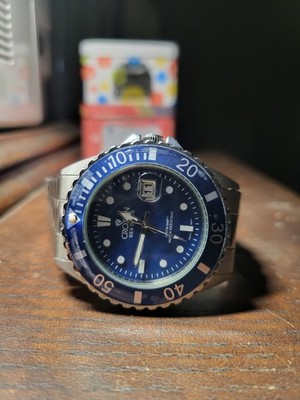 Croton Sea Diver Men's Quartz 200m Blue Dial New Battery Plastic Still On Bezel
