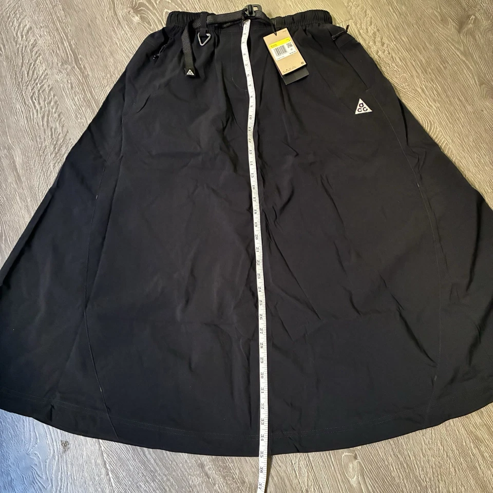 Nike ACG Smith Summit Mujer’s Falda Negra Talla S Nueva con Etiquetas Foto 3 de 4