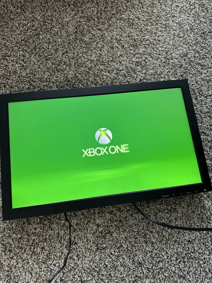 Clinton Electronics CE-L21-LC 21.5 In TFT LCD Security Color Monitor  - Image 3 of 4