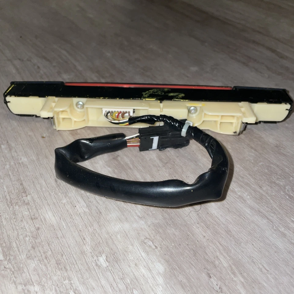 Toyota Highlander 2008-2012 Center Dash Hazard Switch Button 84010-0E050 - Image 2 of 2