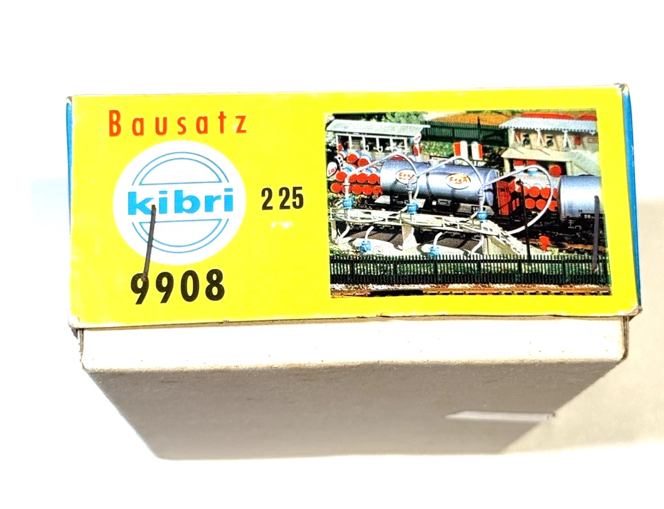 RARE Vintage KIBRI HO 1:87 # 9517 Bausatz 9908 ESSO Model Kit Tank Wagon Ramp - Image 2 of 3