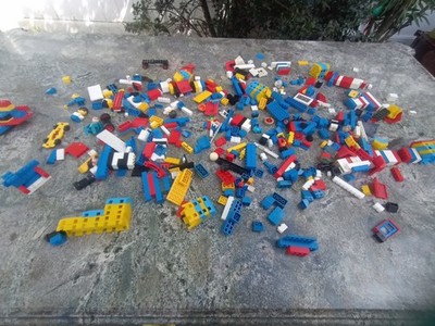 LEGO Bulk Random Lot of Bricks Parts Pieces Building Block Minifig. USA VINTAGE