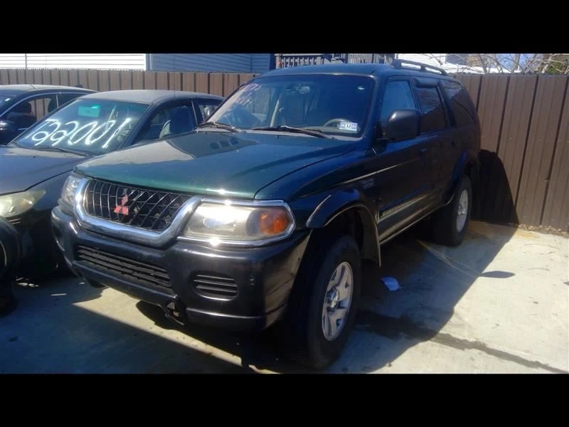 Rear Wiper Motor Fits 97-04 MONTERO SPORT 239747 - Image 3 of 4