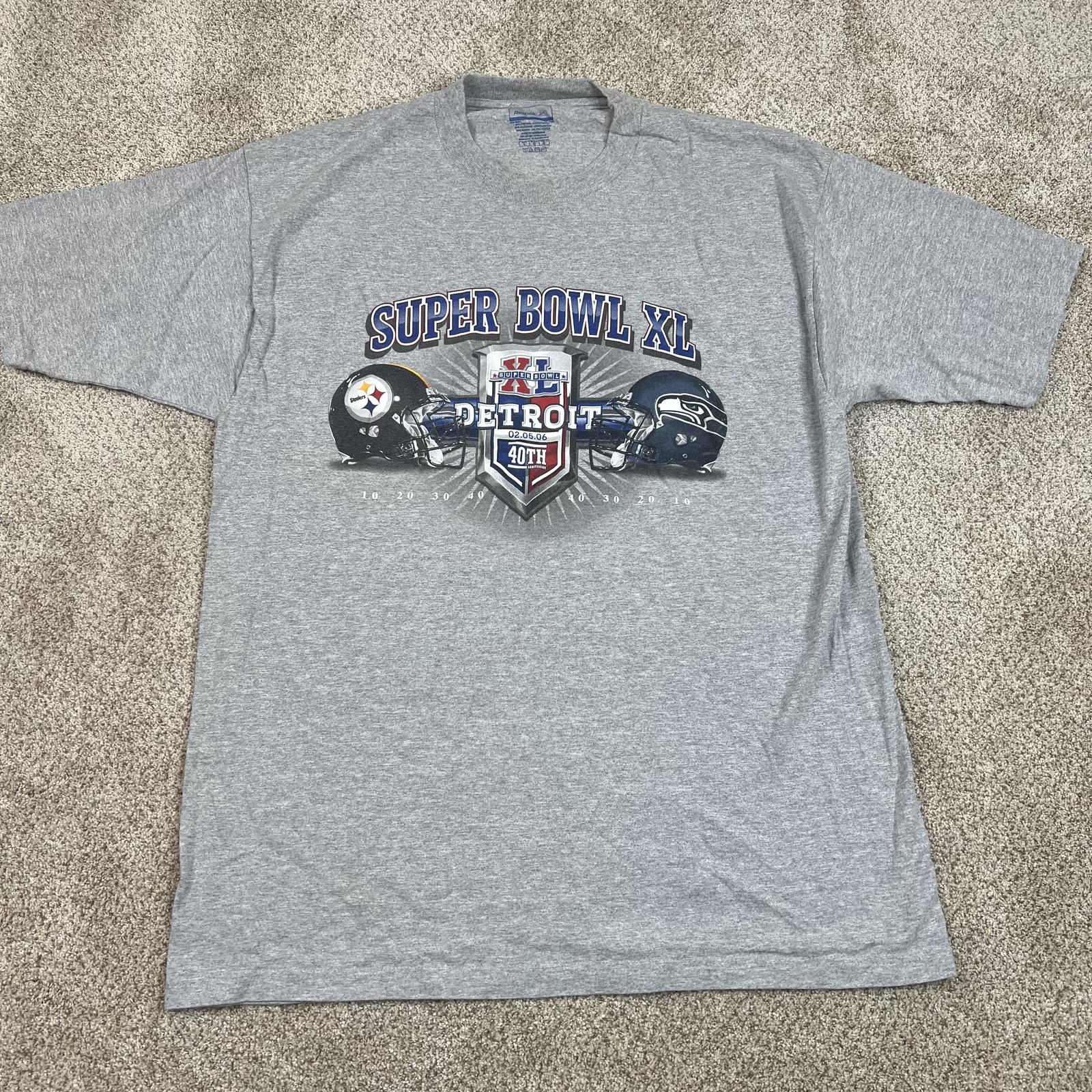 Reebok Super Bowl XL T-Shirt Men's Large Gray Detroit Steelers Seahawks Graphic