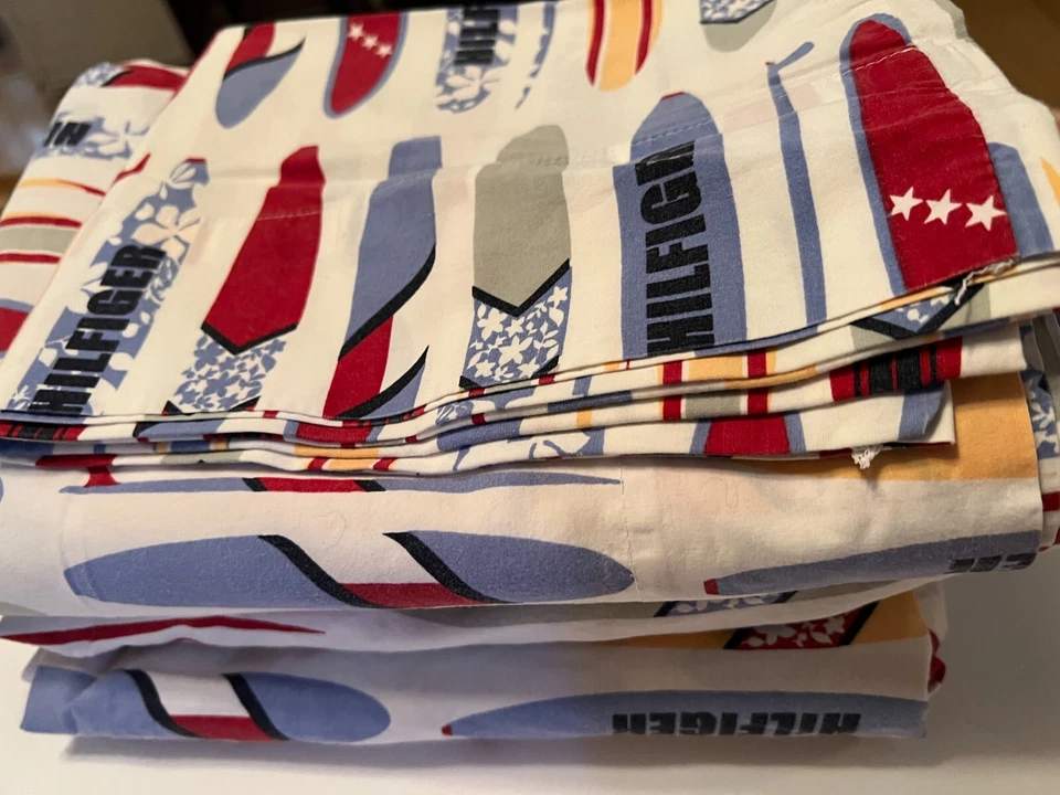 Tommy Hilfiger 3 PC. Doble plana, ajuste, 1 funda de almohada ~ tablas de surf Foto 4 de 4