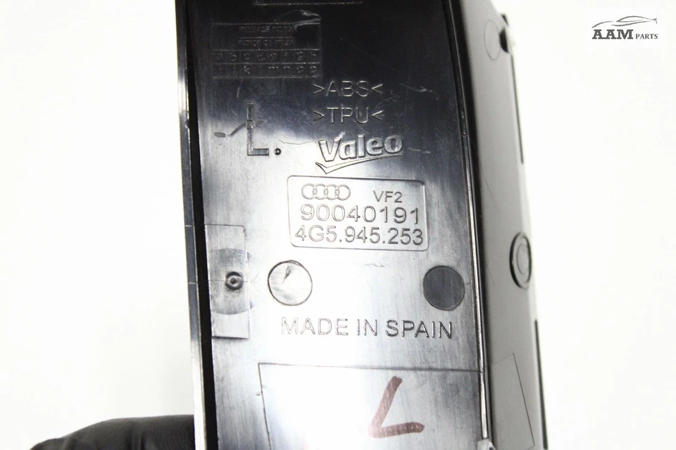 AUDI A6 C7 2016-2018 LUZ TRASERA IZQUIERDA LUZ TRASERA MOLDURA PANEL CUBIERTA OEM Foto 4 de 4