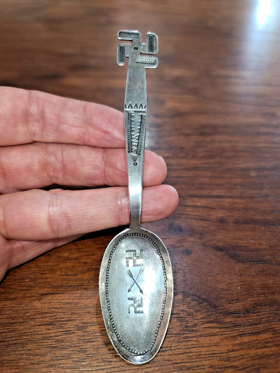 NAVAJO INDIAN STYLE Whirling Rolling Log Arrows SWASTIKA STERLING