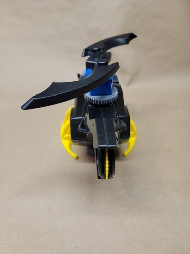 Imaginext DC Super Friends Batman 8" Batcopter Helicopter. Batman  - Picture 10 of 13