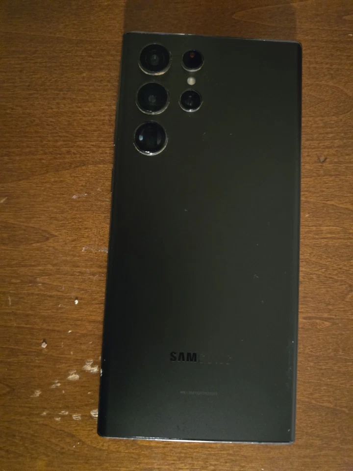 Samsung Galaxy S22 Ultra 5G S908U 128GB VERIZON - Image 3 of 4