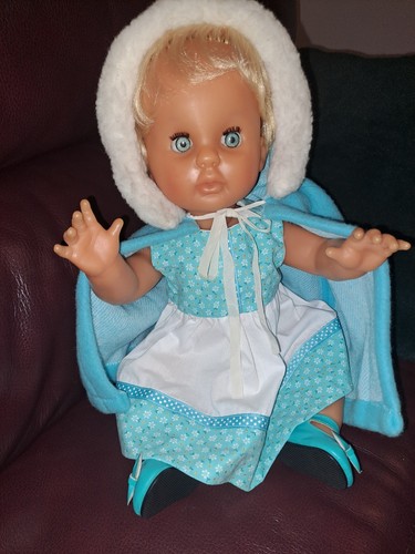 First Love Early Doll Waxy Complexion 1976/77 Reduced! - Picture 1 of 11