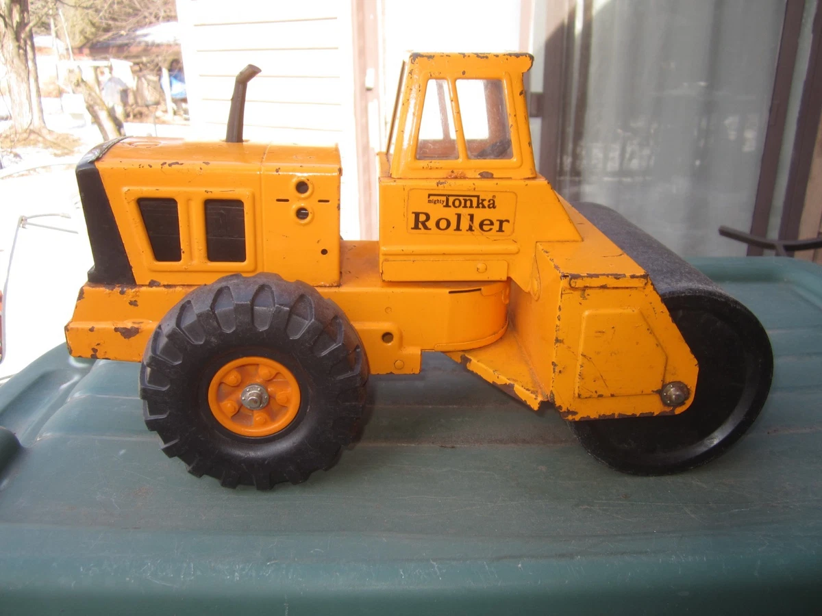 HALLMARK KOCC - Tonka Mighty Roller Kompressorrolle 1971 zum Aufhängen