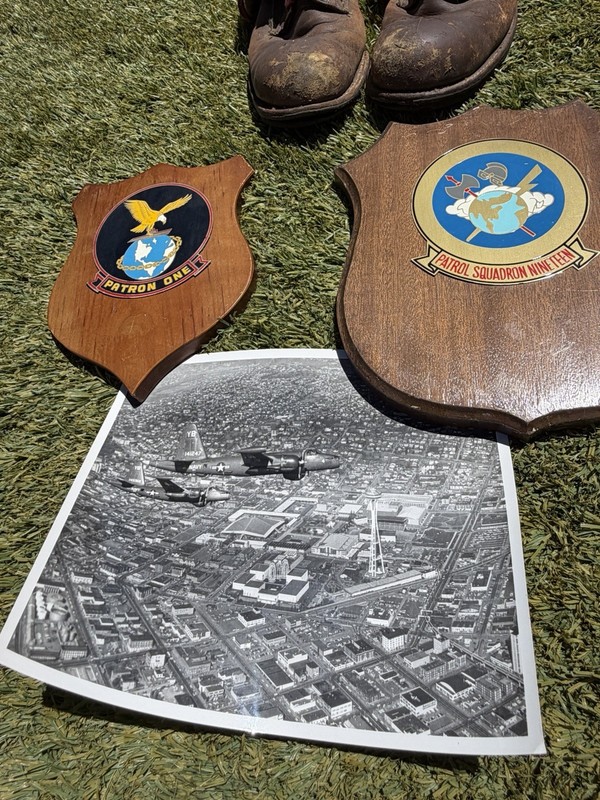 Patrol Squadron 19 (VP-19) Pilot Boots And Plaques VP-8 Vietnam War Pilot Pic