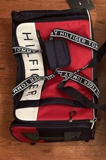 Tommy Hilfiger Duffle Bag With Wheels Medium Size
