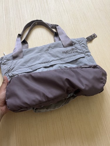 The North Face Women’s Never Stop Tote Luggage Handle Pass Through No Strap - Picture 9 of 20