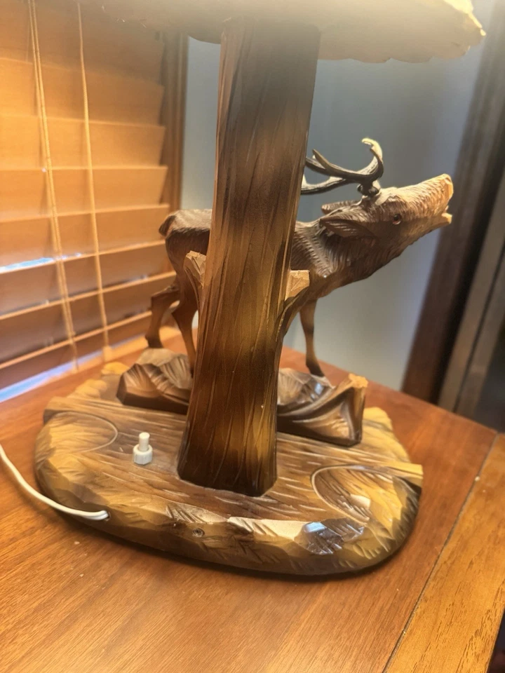 ANTIQUE GERMAN WOOD CARVED ELK TABLE LAMP WITH ORIGINAL SHADE BY RHON SEPP - Image 3 of 4