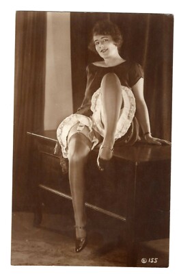 French 1920s RISQUE BEAUTY Garter Belt Stockings WYNDHAM ~ VASTA Archives