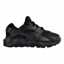 black on black nike huarache
