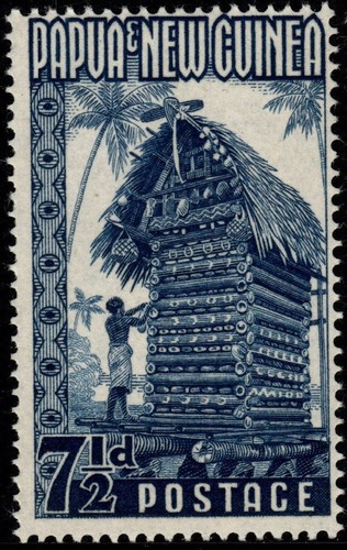Papua New Guinea 1952 7½d Yam House, Mint Very Lightly Hinged SG 8 - 第 1/1 張圖片