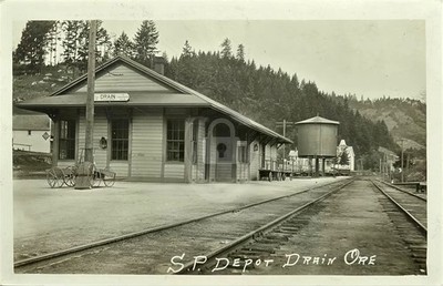 Train Depot Drain OR Oregon c1912 Douglas County RPPC Photo Postcard COPY