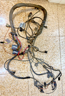 Mercedes-Benz OEM 1996-97 W210 E320 Engine Wiring Harness 2105409105 DELPHI