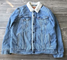 Levis Denim Trucker Jacket Mens Size Large Med Wash Sherpa Lined Type 3 Reg Fit