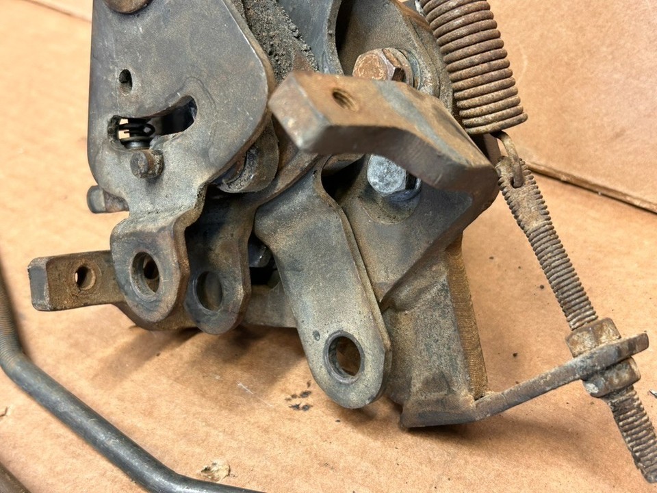Hurst Ram Rod 4 speed Inline Shifter w/ A Body Mopar Bracket | eBay