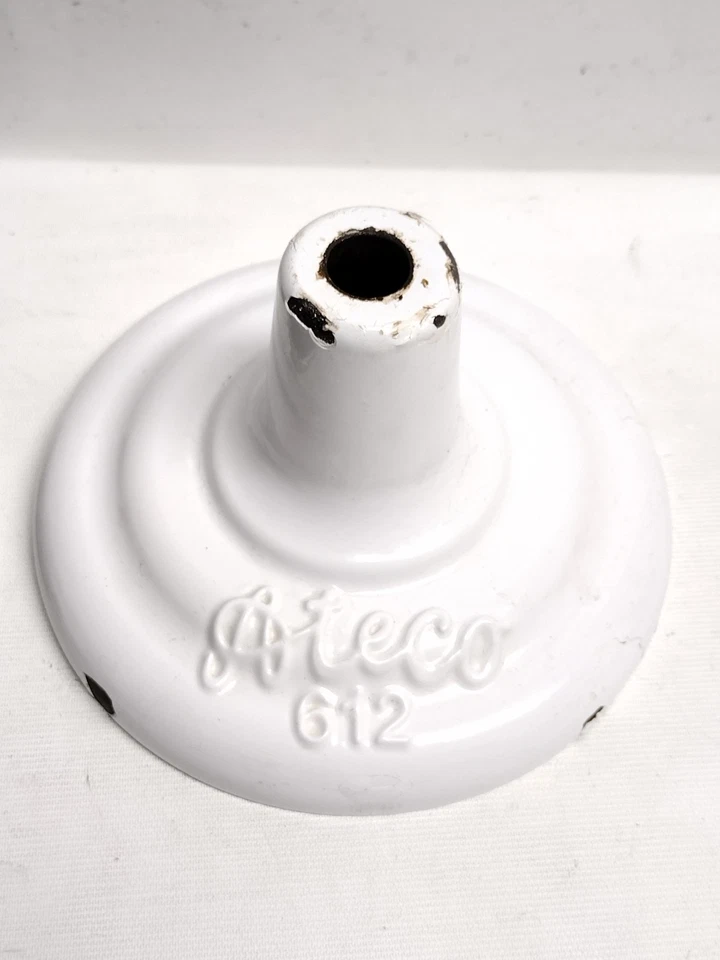 Ateco 612 Cake Decorating Rotating Stand, 12" Aluminum Top Cast Iron Base - Image 2 of 3