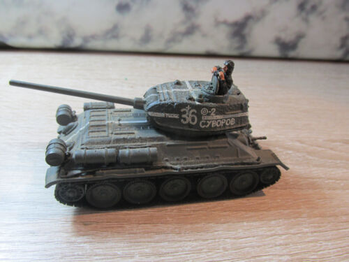 1/72 Unimax Forces of Valor Diecast T-34/85 Soviet Army Model #85618