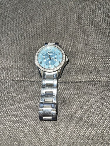 Analog Blue Dial Quartz Wrist Watch 