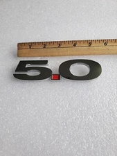 10 11 12 13 14 FORD MUSTANG 5.0 RIGHT SIDE FENDER EMBLEM LOGO RED BADGE SIGN 2L2