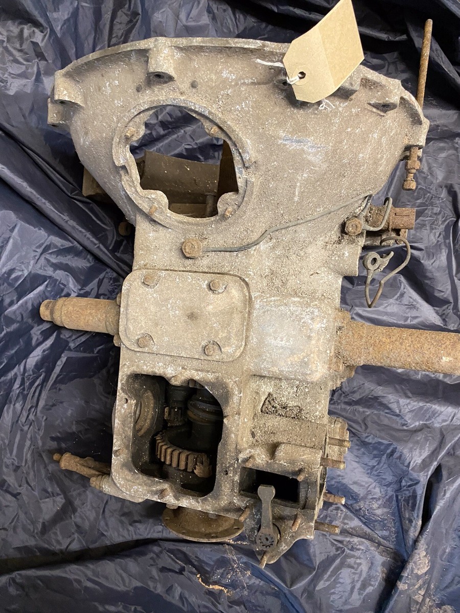 ロールスロイスのBOX Vintage Original Early Rolls Royce 20/25 Gearbox For Spares Or