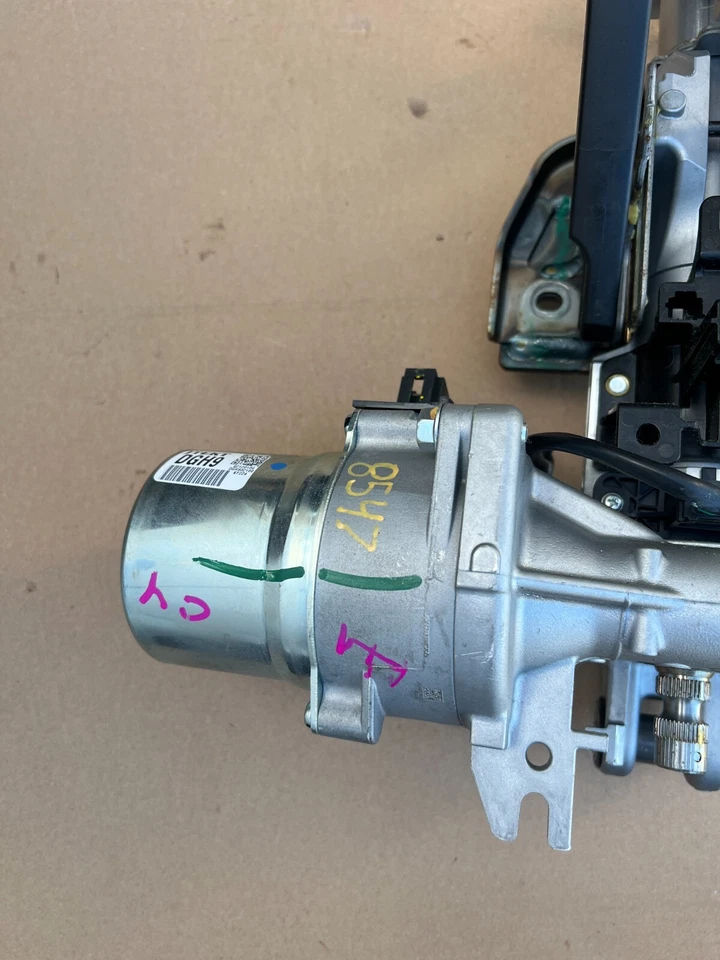 Mazda CX-30 2020-2023 2,5 L columna de dirección asistida eléctrica conjunto de motor OEM Foto 2 de 4