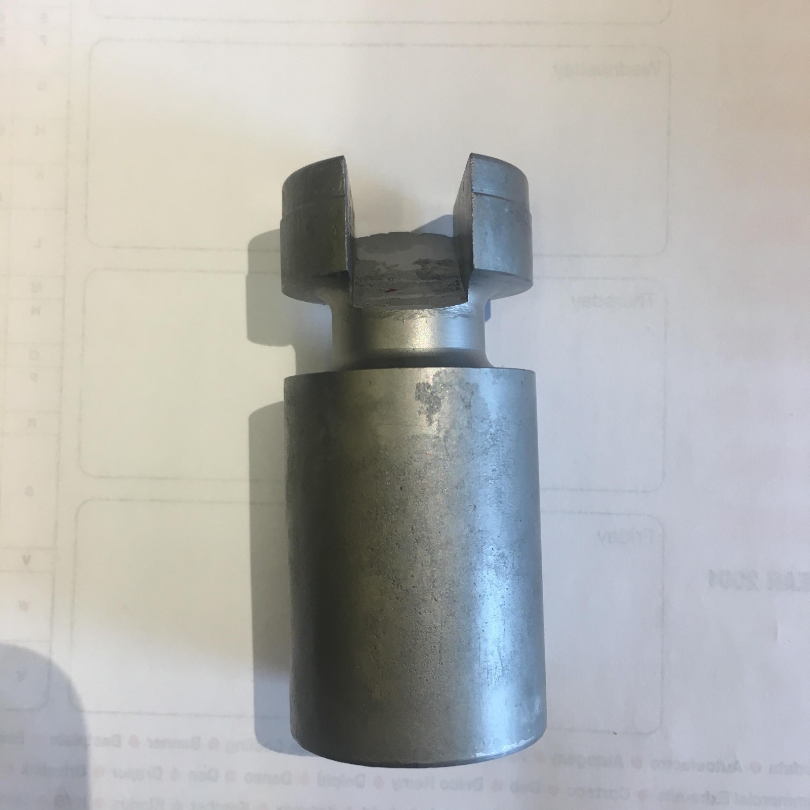 BEDFORD TL RIGID & TIPPER MODEL 1470 &1500 1980 1986 REAR BRAKE WHEEL