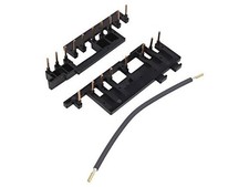 3RA2913-2BB1 Size: S00 Screws Accessories: Installation set Poles: 3 SIEMENS