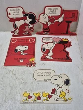 Lot of Vintage Snoopy Peanuts Valentines Day Paper Die Cut Outs Wall Hanging
