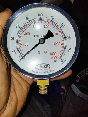 #ad #ad NEW O.O.B. Winters 225LF PEM Series Lead Free 4quot; Dial Pressure Gauge 0 200 PSI $44.50