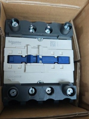 27/5000 Schneider contactor  LC1D40008B7  Brand new, original and unused