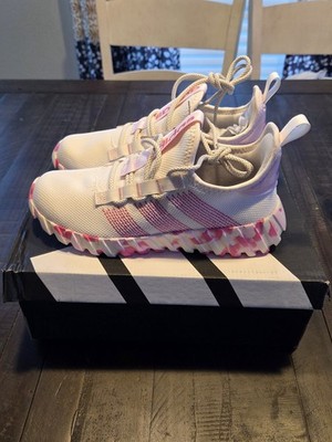 Girl's Athleisure adidas Kaptir Sneaker. Size 4