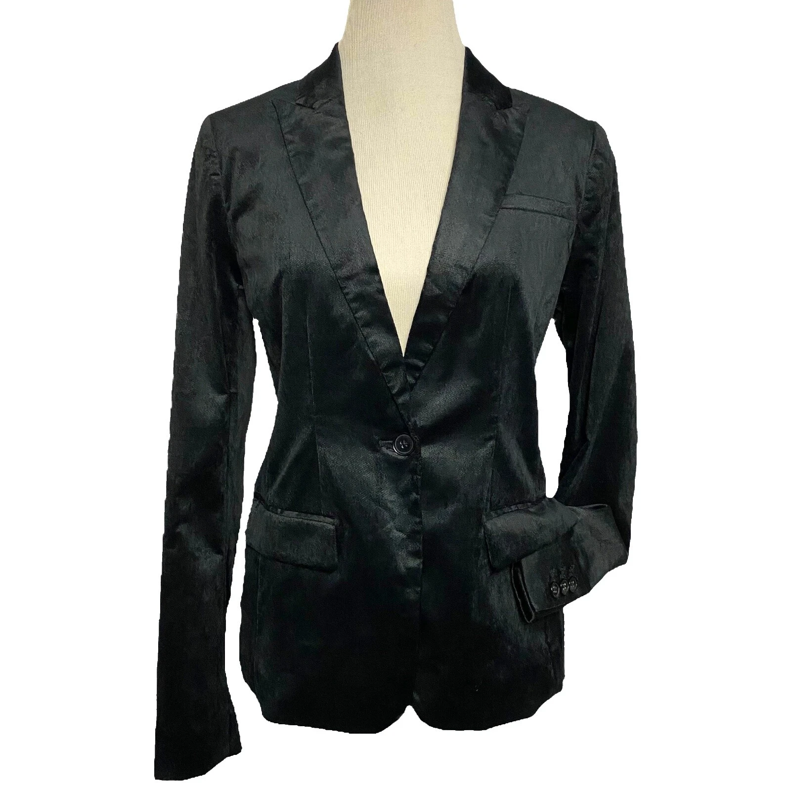 Черные костюмы и костюмы для женщин Apt. 9