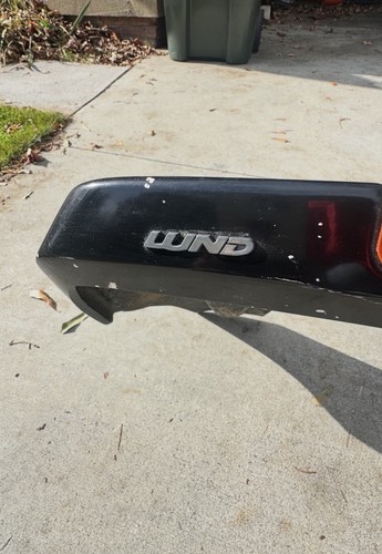 1997-2003 Ford F150, F250 Lund Visor Lighted, Black Gel Coat, Excellent Like New