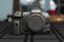 Canon EOS R5 45.0MP Mirrorless Camera - Body w/ accessories and extra batteries