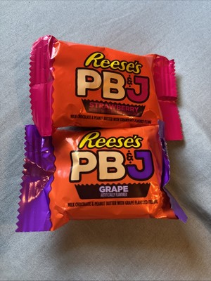 REESES PB&J Strawberry & Grape Jelly Peanut Butter Cups