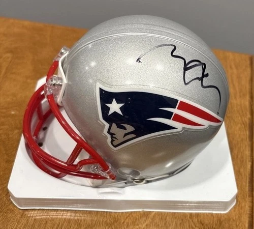 Tom Brady Signed Patriots Mini Helmet In-Person Auto Photo Proof 👀 The GOAT🐐