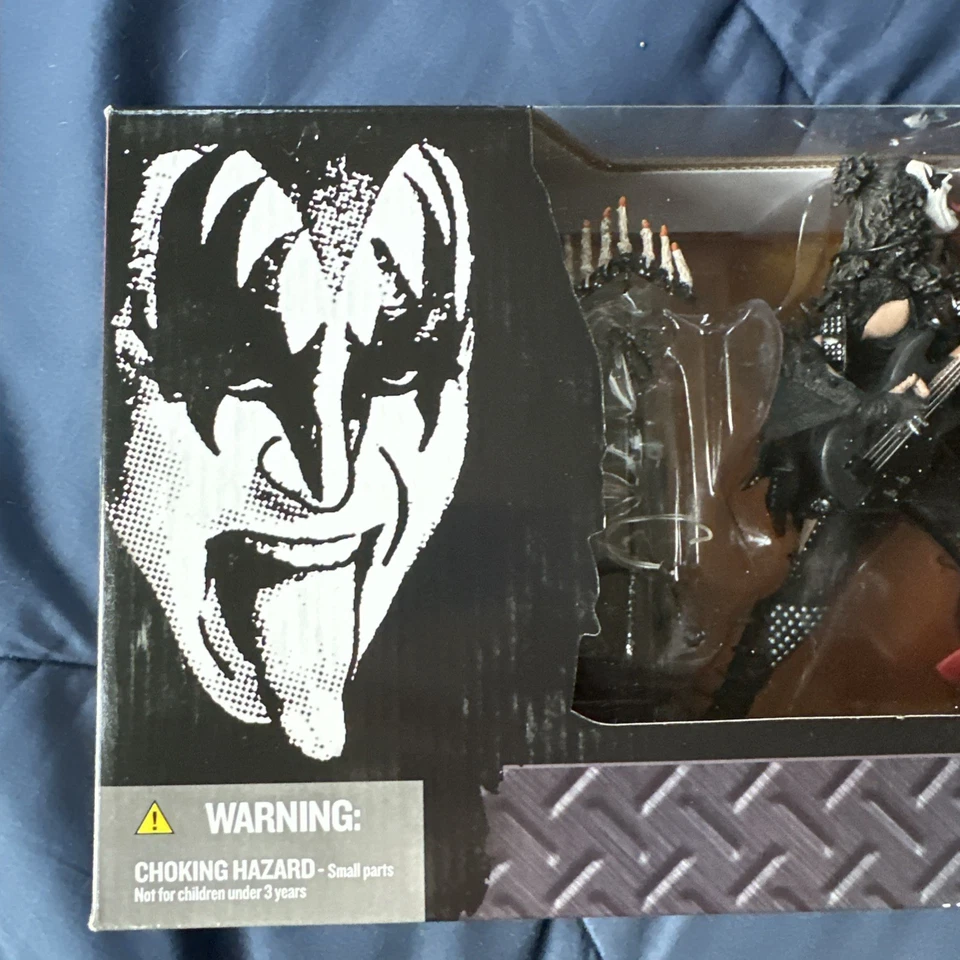Paquete de 3 figuras súper de escenario Kiss The Demon Gene Simmons McFarlane Toys nuevas selladas Foto 2 de 4