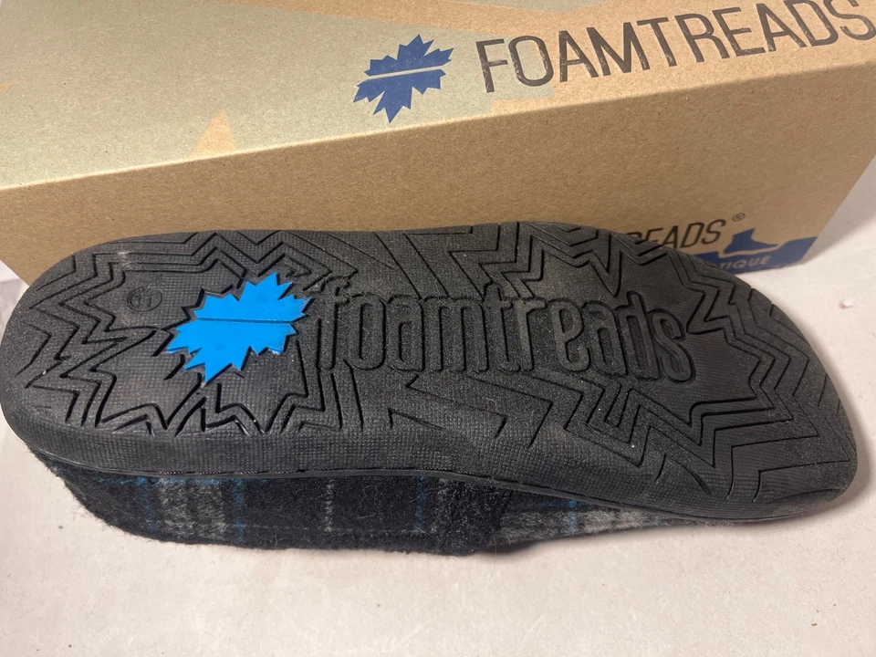 NEW FoamTreads Men 11W Jacob Slipper Black & Gray Plaid Fleece/ Rubber Sole - Image 3 of 4