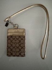 NEW COACH ID CASE HOLDER WALLET SIGNATURE TAN  BROWN LOGO W/ GOLD LEATHER.