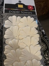Scrapbooking fleurs et embellissements / neuf dans son emballage