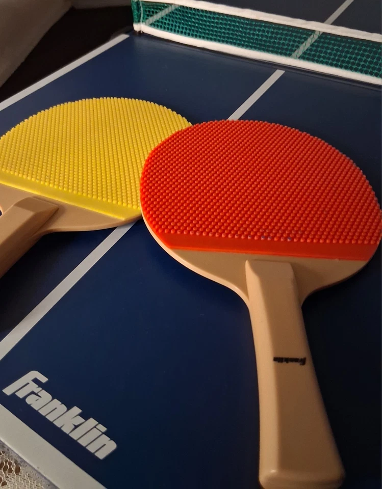 Franklin Portátil Plegable Mesa Ping Pong Autónomo Juego de Viaje - Usado en Excelente Condición Foto 2 de 4